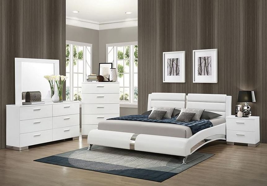 Jereme Bedroom Set with Plank Headboard Glossy White - Queen Bed and Dresser, Mirror